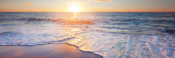 panoramic-canvas-print-sunset-on-the-horizon-panorama