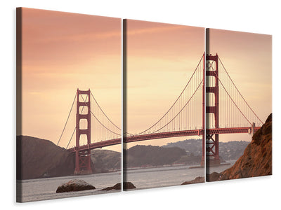canvas-print-golden-gate-bridge-in-the-evening-light