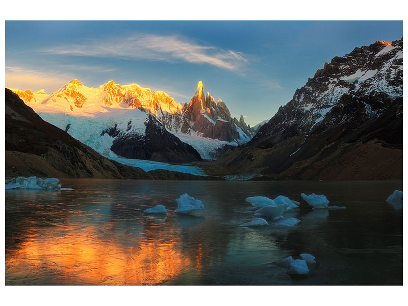 5-piece-canvas-print-morning-light-at-cerro-torre