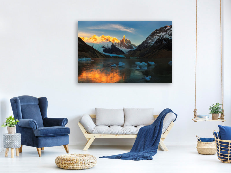 modern-4-piece-canvas-print-morning-light-at-cerro-torre