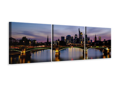 panoramic-canvas-print-skyline-in-a-romantic-mood