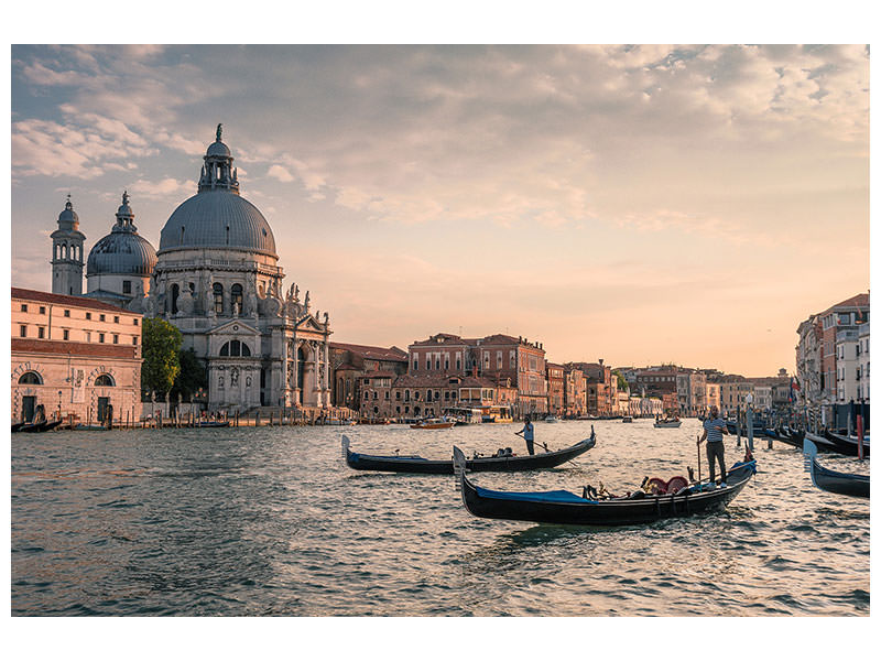 canvas-print-at-the-canal-of-venice