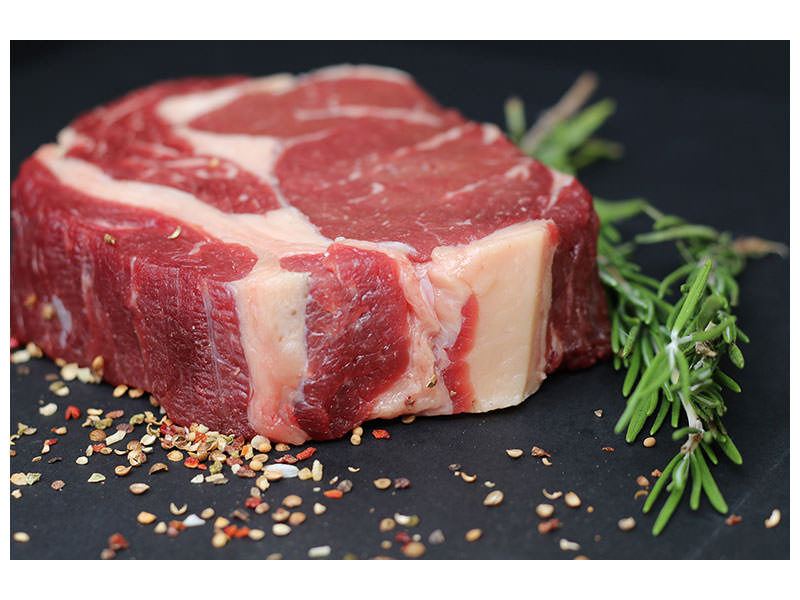canvas-print-fresh-meat