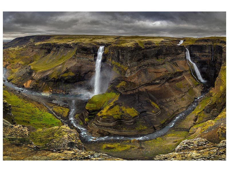 canvas-print-land-of-waterfalls-x